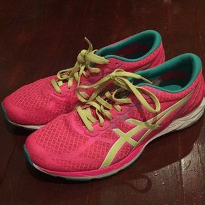 ASICS Gel-Os Racer 10 - Like New